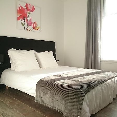 Maison De Ville Bed and Breakfast Magny-en-Vexin Exterior foto