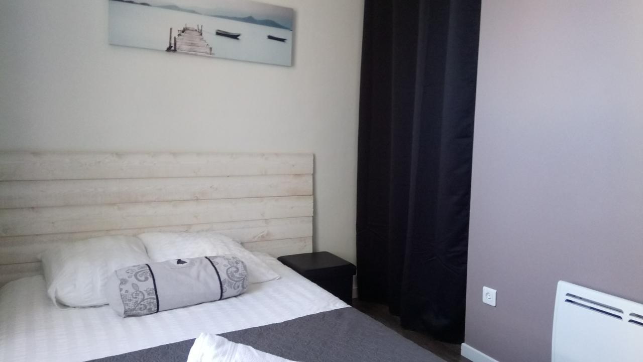Maison De Ville Bed and Breakfast Magny-en-Vexin Exterior foto